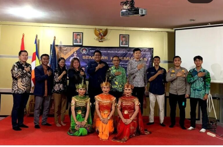 Peran Aktif Pemuda Buddhis dalam Membangun Indonesia Emas: Refleksi dari Seminar Kepemudaan Gemabudhi Banten.